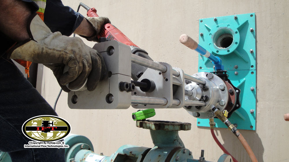 2Lbin.com T1-8 Hot Tapping Machine completing a walltap. Taps can be completed under pressure.